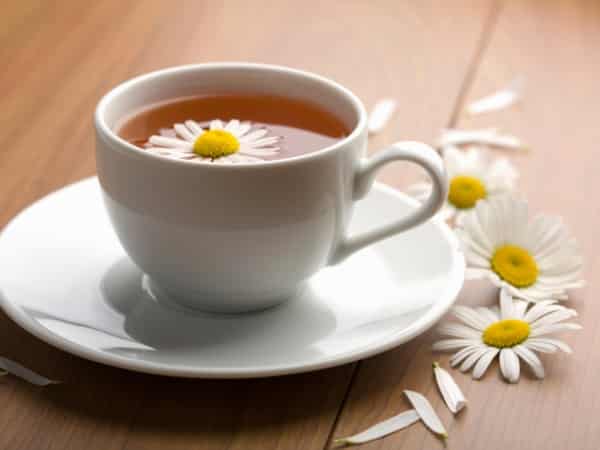 Uống trà hoa cúc có tác dụng gì, nhiều có tốt không?