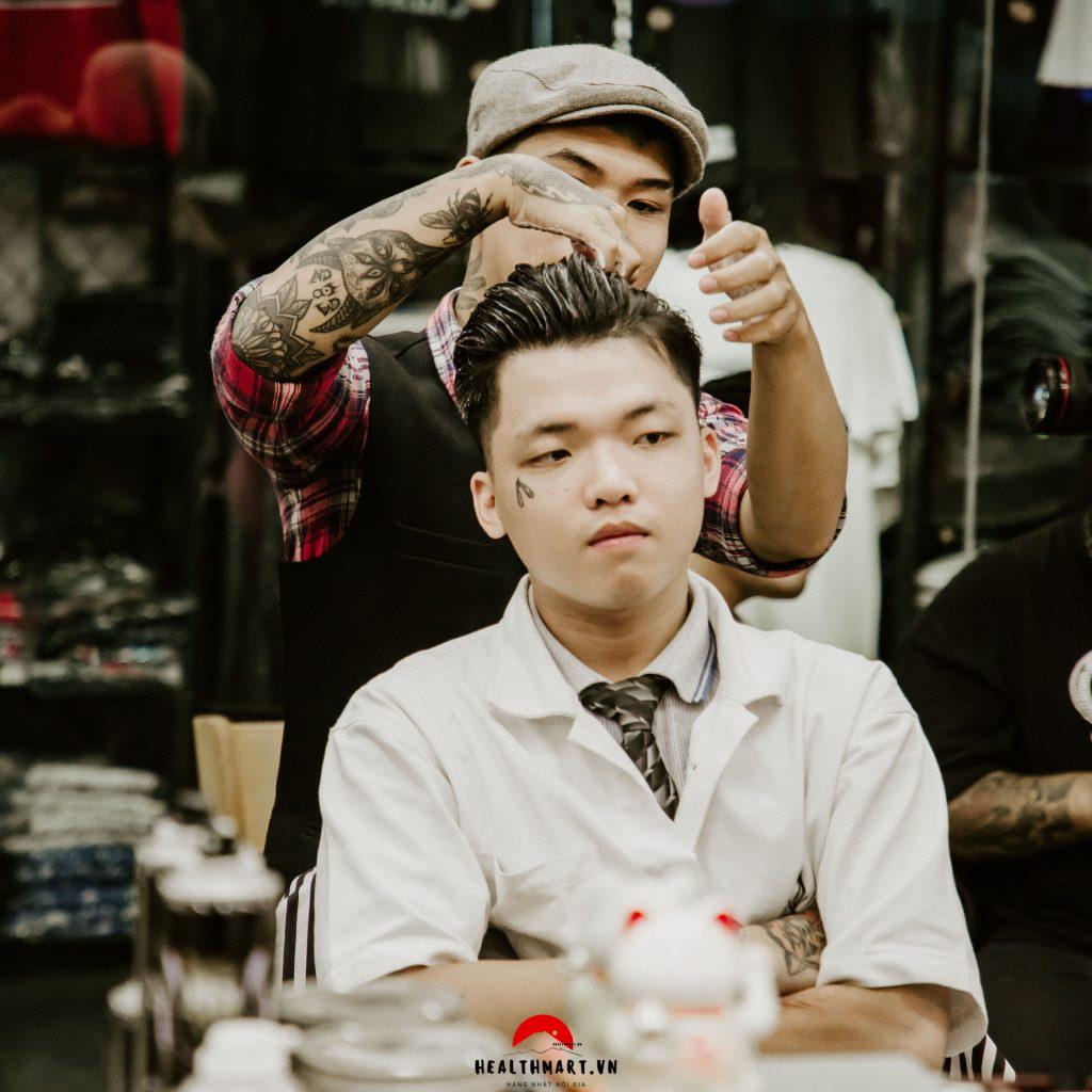 5 tiệm cắt tóc nam đẹp nhất ở Huế - ALONGWALKER